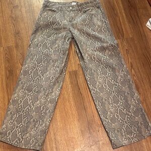 Stylish Snake Print Flare Jeans